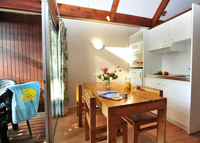 Vtf Les Bruyeres 마우비센